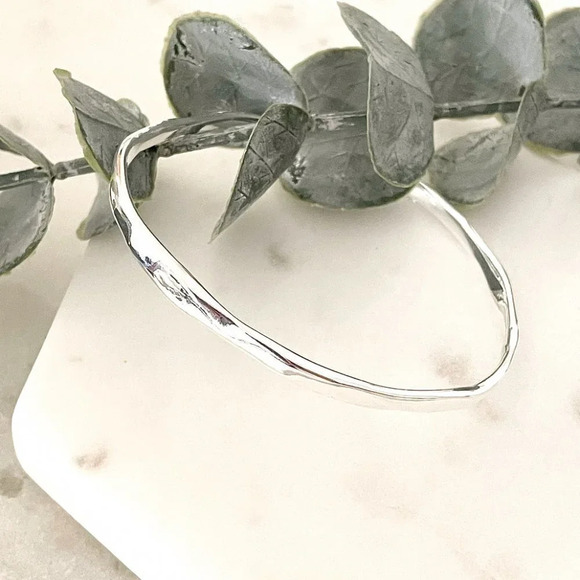 925 Sterling Silver Wavy Cuff Bracelet Dainty Bangle Bracelet, Stacking Bracelet - Picture 4 of 6
